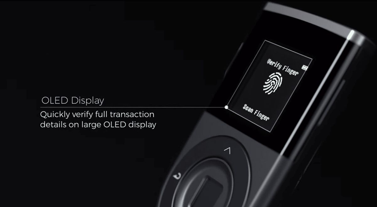 D'CENT Biometric Wallet OLED display